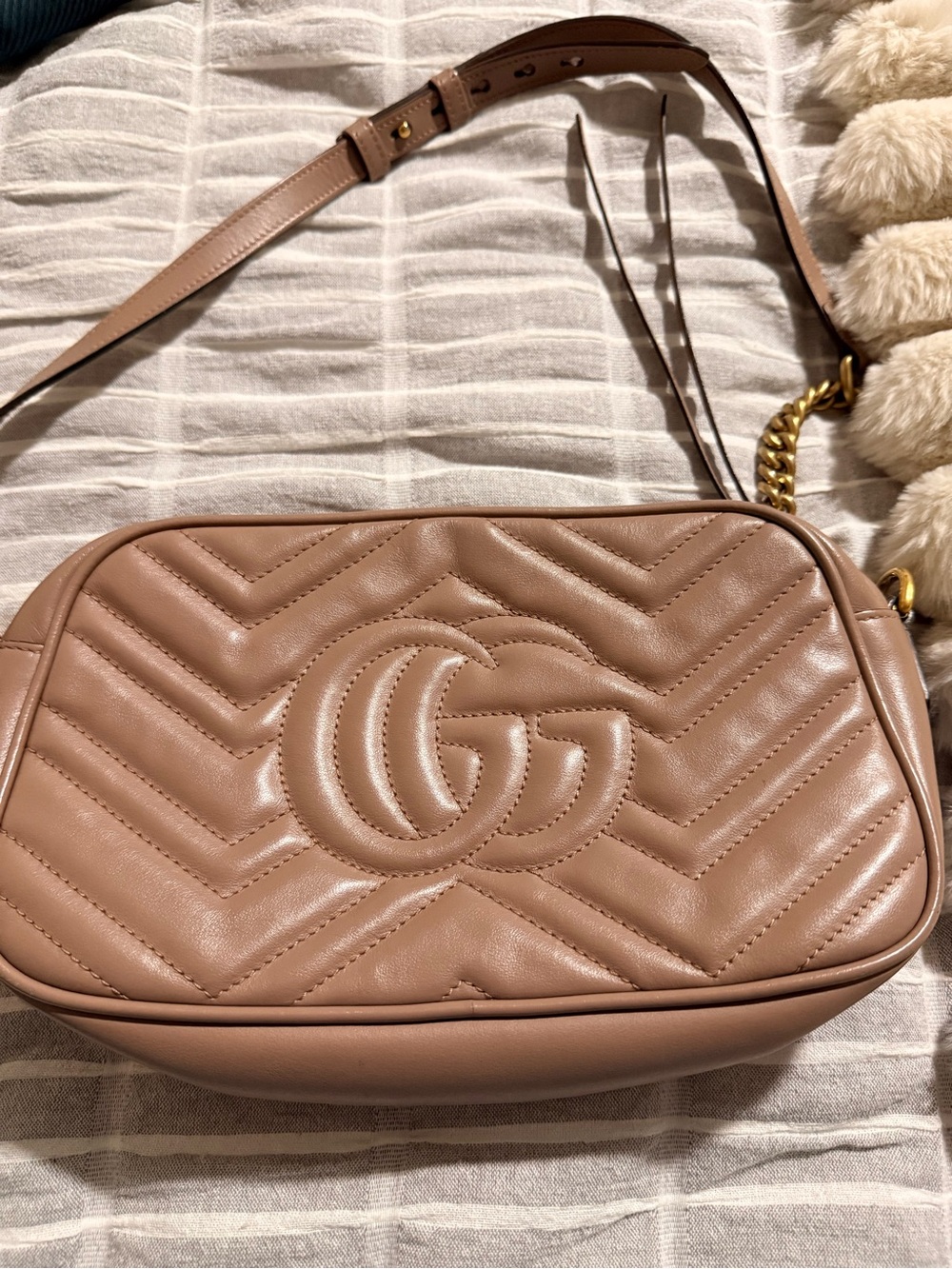 Gucci GG Marmont Matalesse Small crossbody purse - Picture 2 of 6